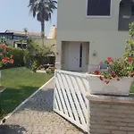 Kalos In Marinagri Willa *