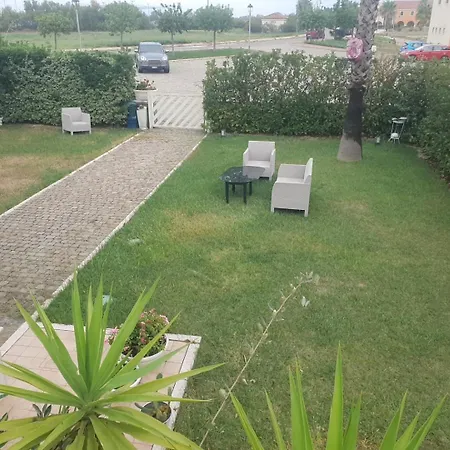 Villa Kalos In Marinagri *
