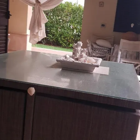 ヴィラ Kalos In Marinagri ポリコーロ