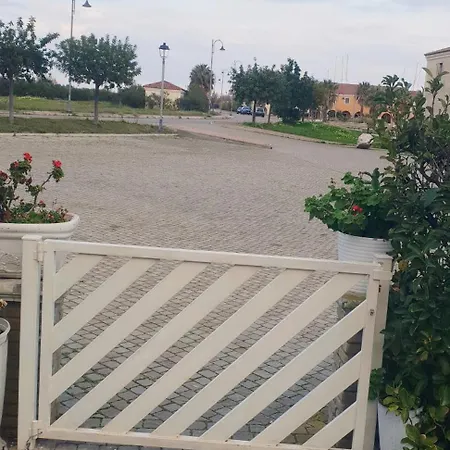 Villa Kalos In Marinagri