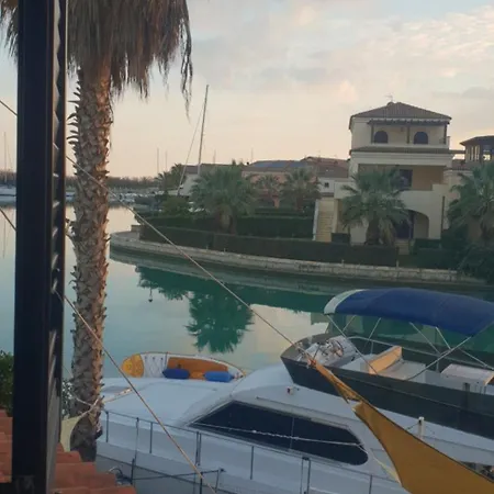 Kalos In Marinagri Villa *