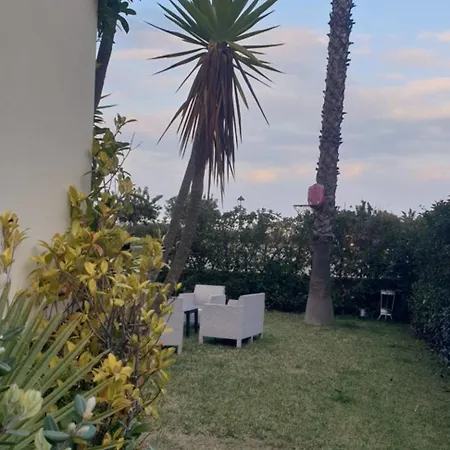 ヴィラ Kalos In Marinagri ポリコーロ