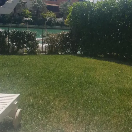 ヴィラ Kalos In Marinagri ポリコーロ