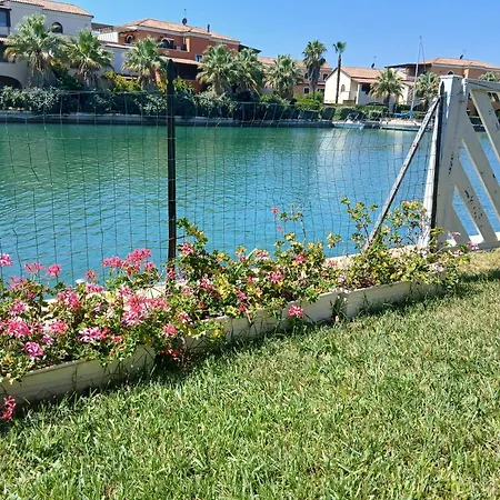 Kalos In Marinagri Villa