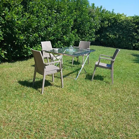 Villa Kalos In Marinagri