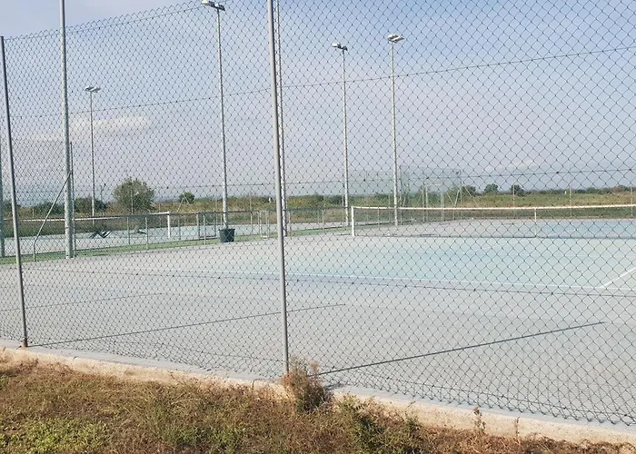 Kalos In Marinagri Villa