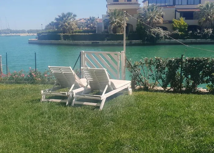 Villa Kalos In Marinagri