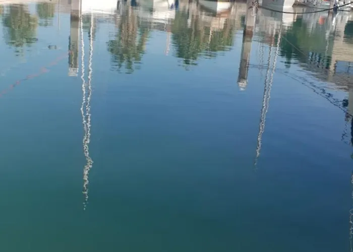 Villa Kalos In Marinagri